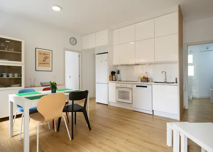 Sg Canteras Nomads Family House